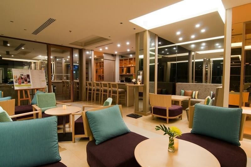 Ashlee Plaza Patong Hotel & Spa Restaurant foto
